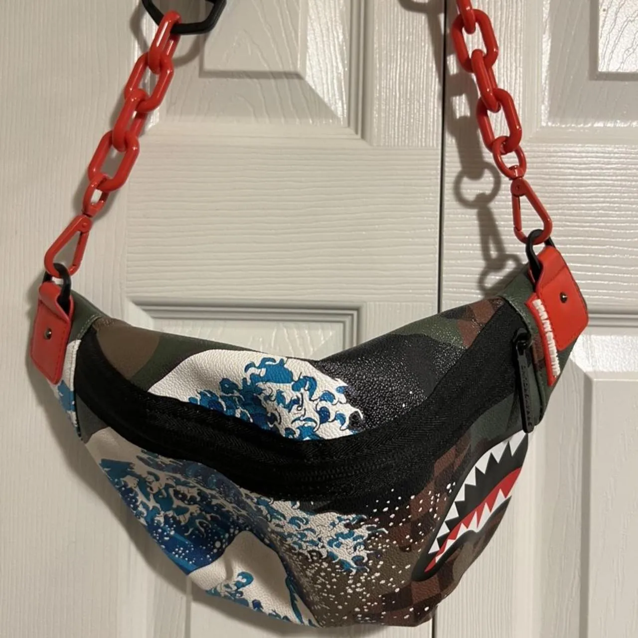 Sprayground Fanny Pack/Waist Bag., photo 1 of 3