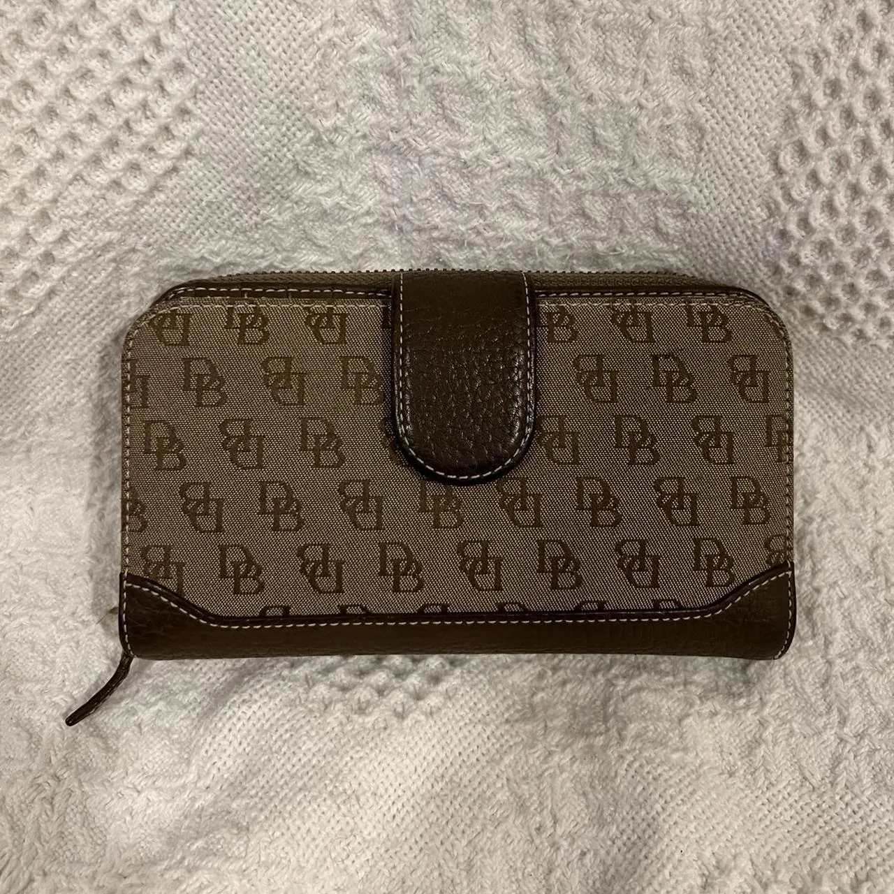 Dooney & Bourke Brown Wallet, photo 2 of 4