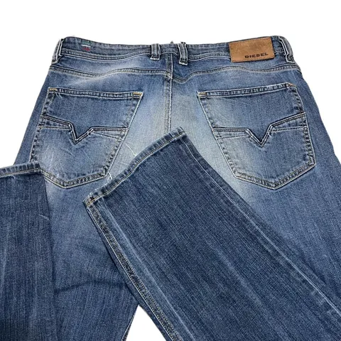 Vintage Diesel Industry Larkee-Relaxed Straight Jeans