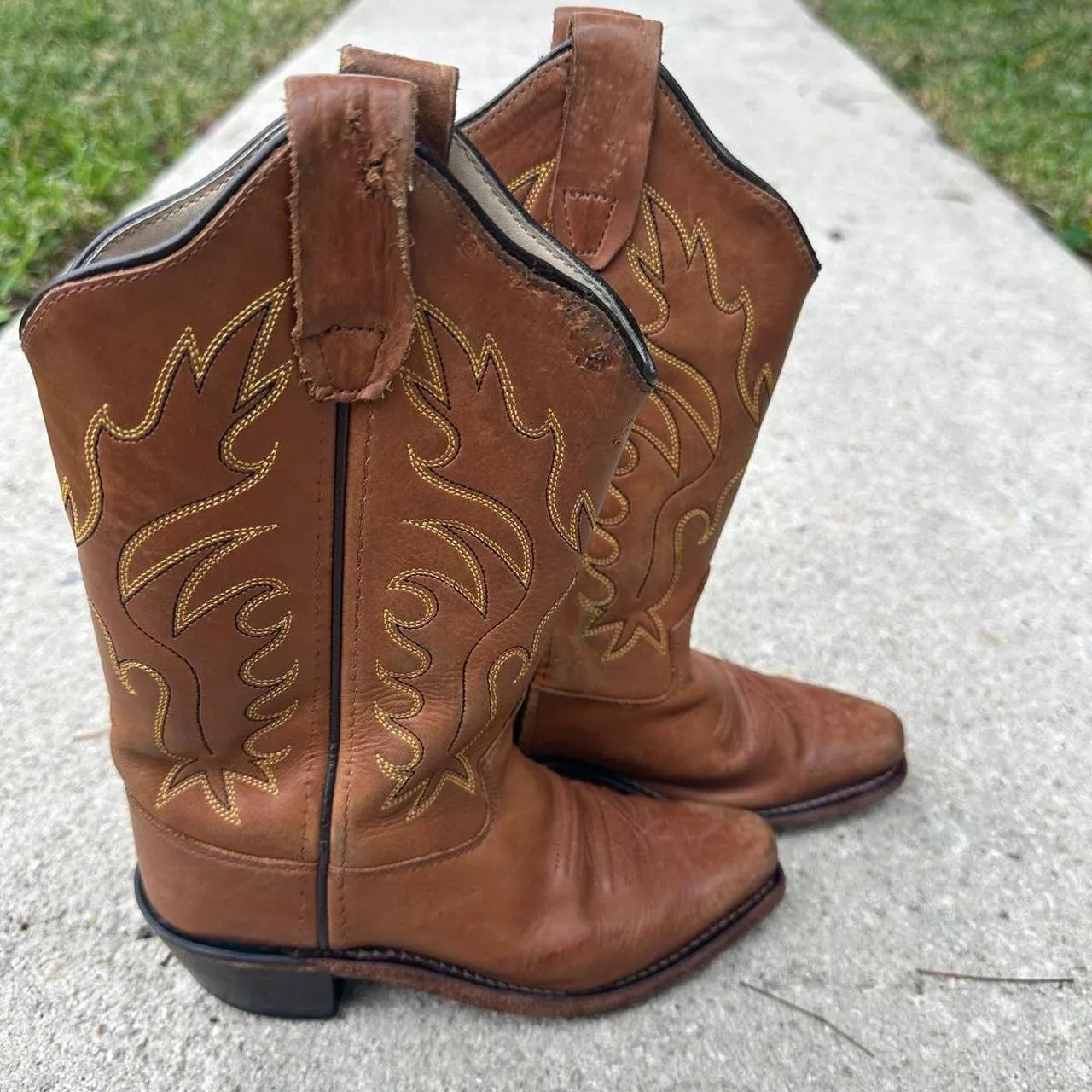 Old West Brown Leather Cowboy Boots, photo 2 of 7