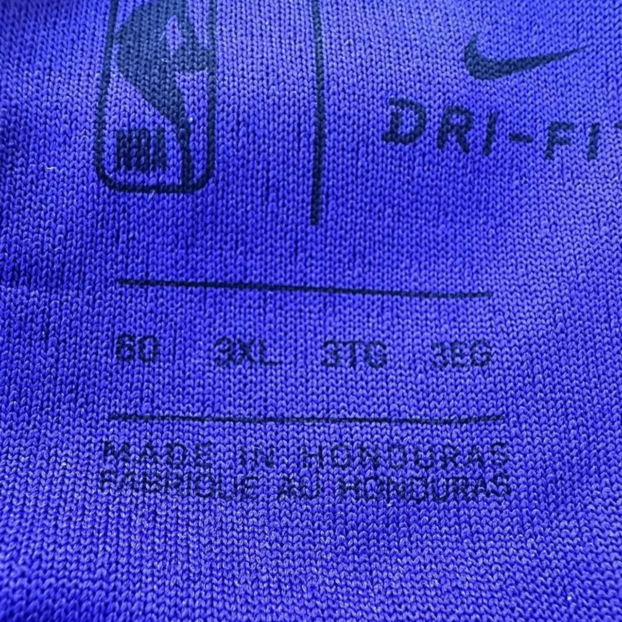 Nike LeBron James Lakers Vaporknit Jersey Statement Edition, photo 4 of 4