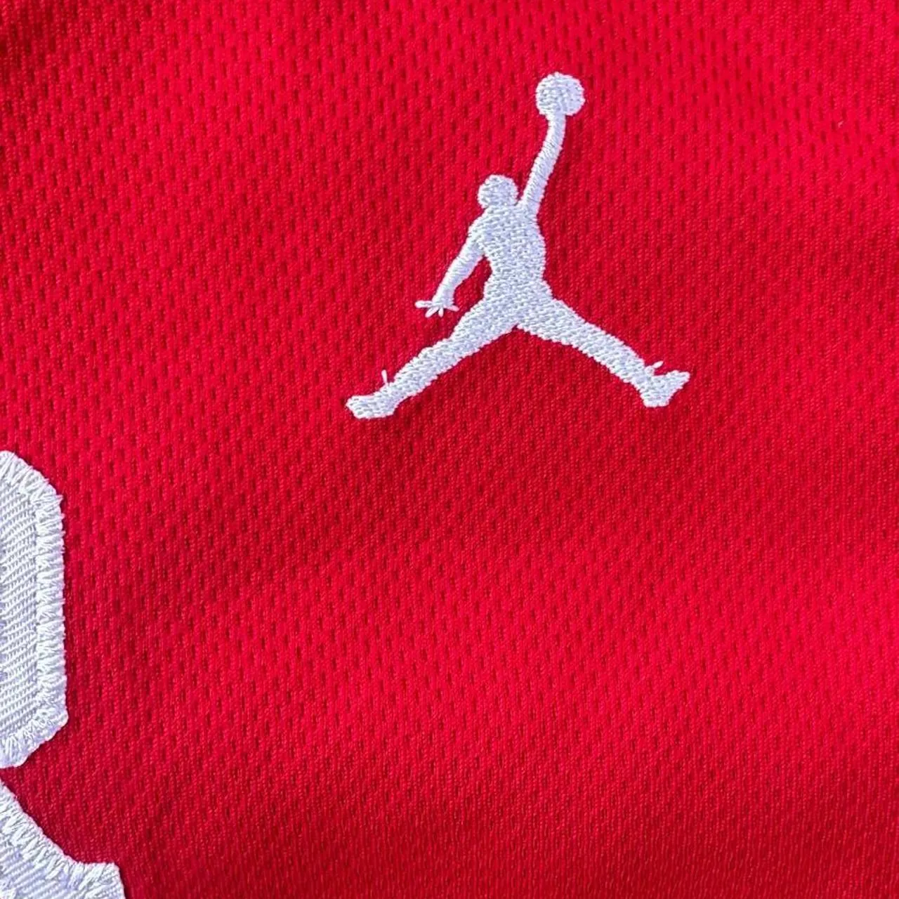Micheal Jordan #23 Air Jordan 1982 Red Jersey, photo 5 of 6