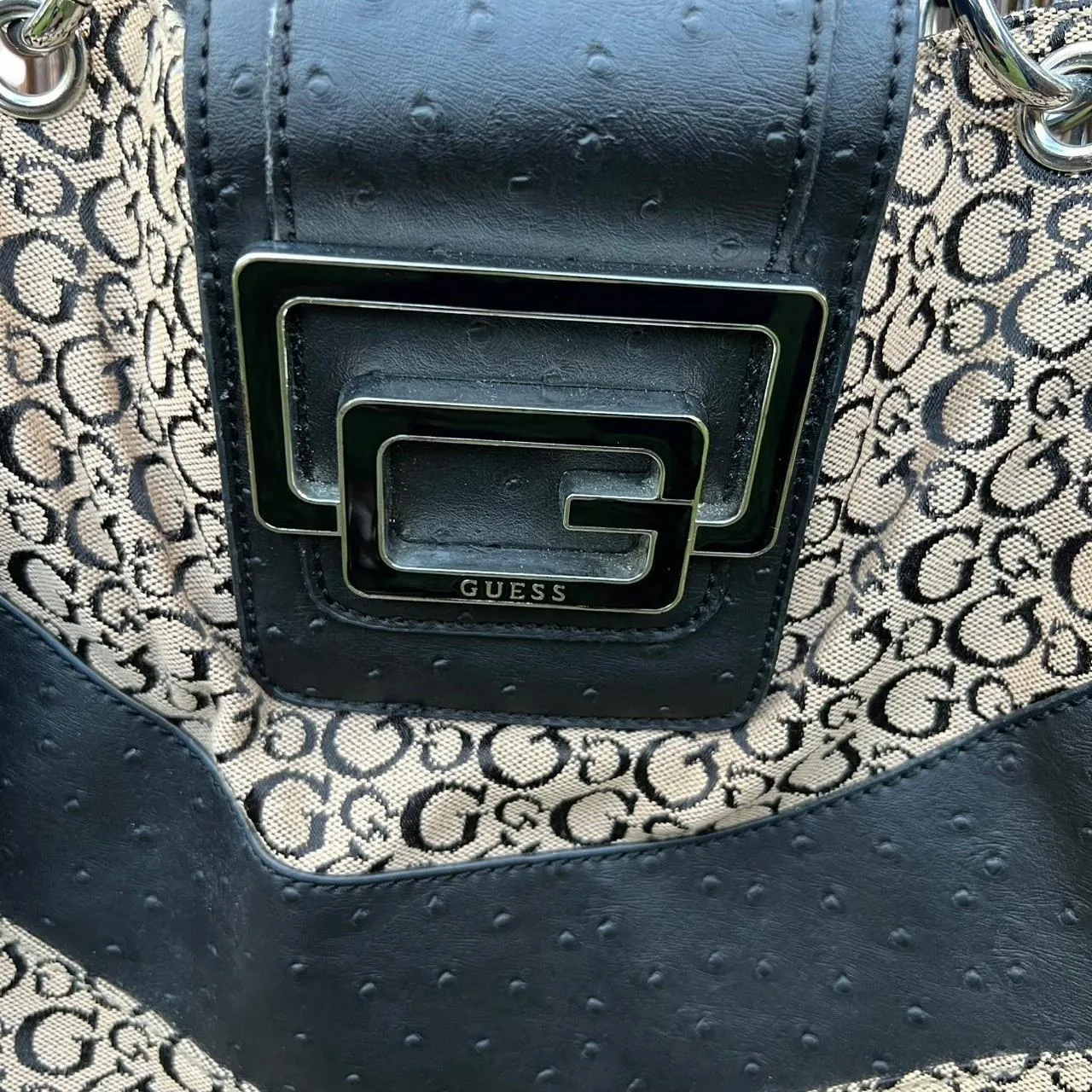 Vintage Guess Tan Handbag with Monogram, photo 3 of 8