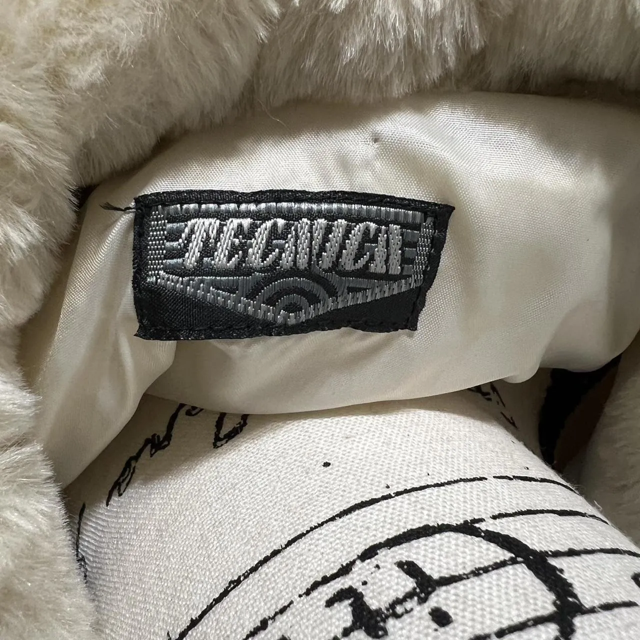 Vintage Tecnica Faux Fur Embroidered Pullover Jacket, photo 6 of 6