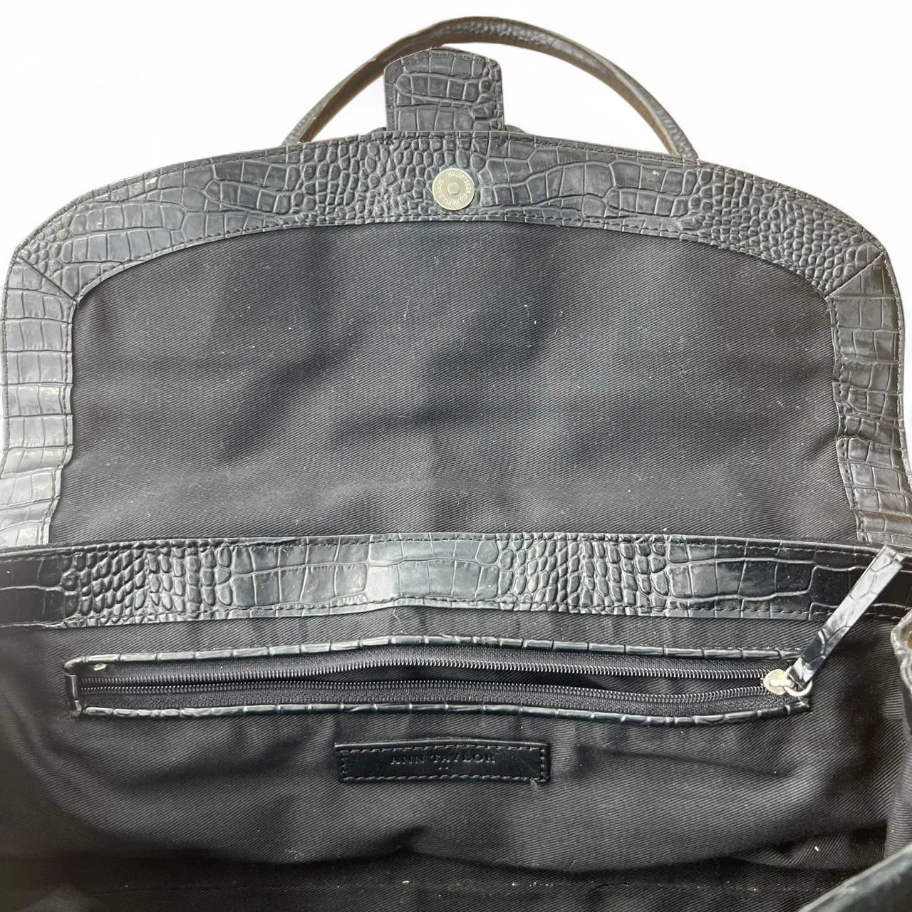 Rare Vintage Y2K Ann Taylor Black Faux Leather & Crocodile Print Shoulder Bag, photo 5 of 6