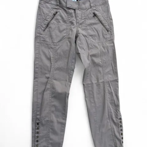 Vintage Cache Tan Cargo Pants/Capris with Leopard Print Waistband and Button Detail
