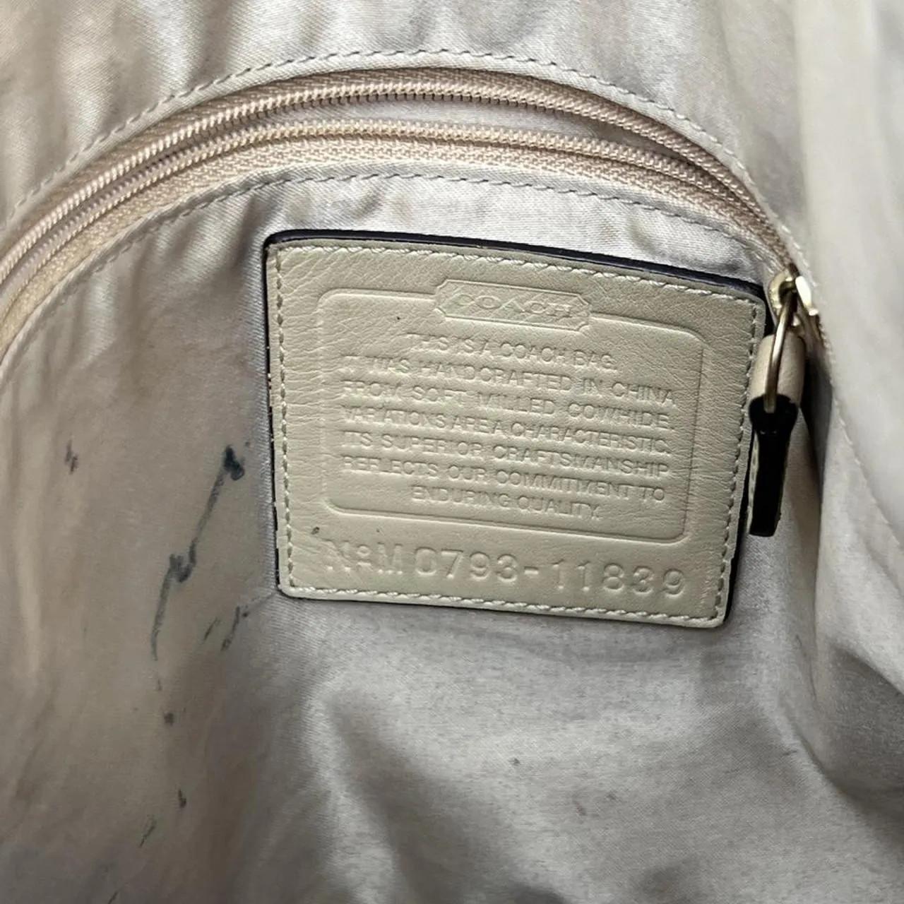 Vintage Coach Cream Leather Hobo Bag with Buckle Charm and Gold Hardware, photo 6 of 6
