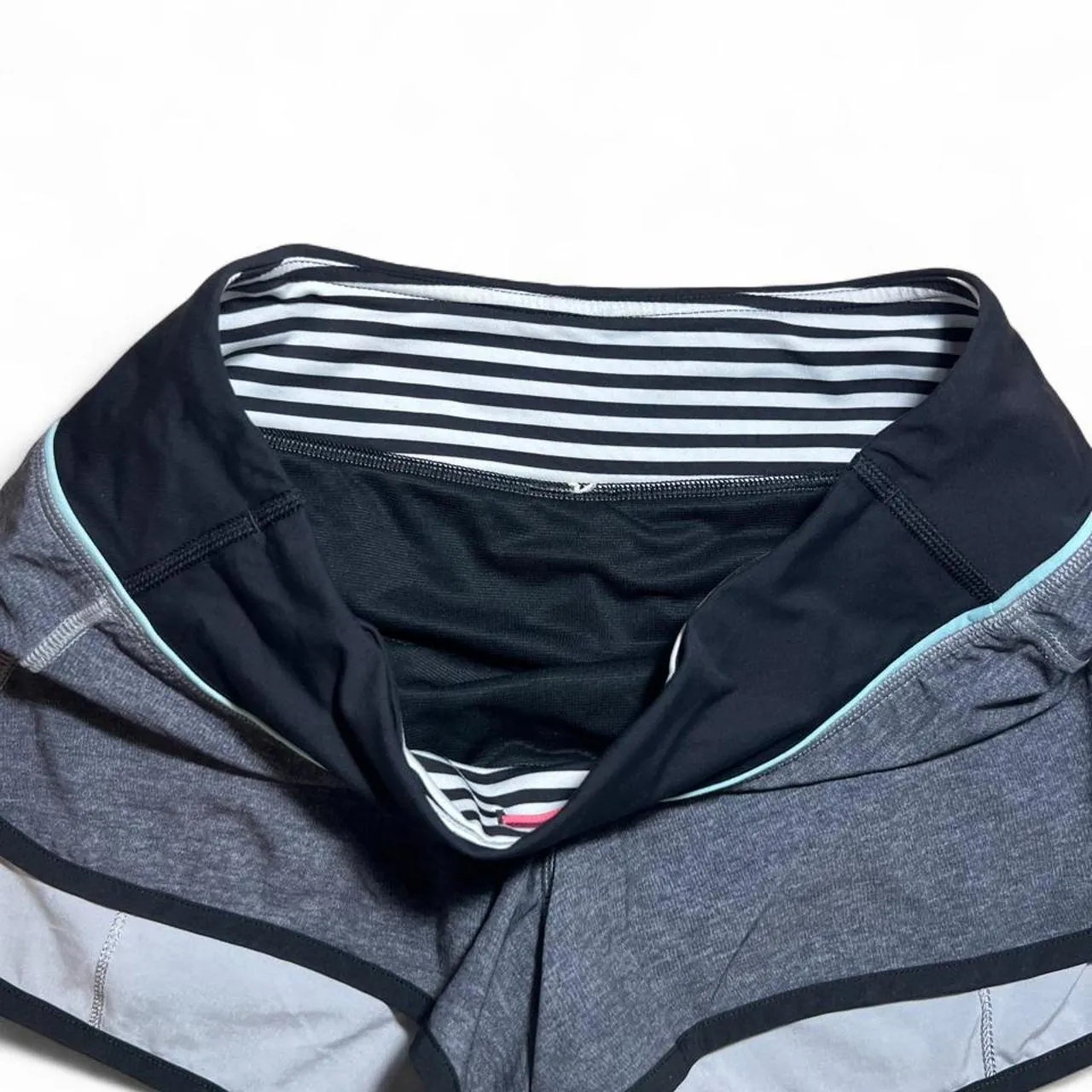 Lululemon Speed Up Shorts with Pink Zipper, photo 2 of 3