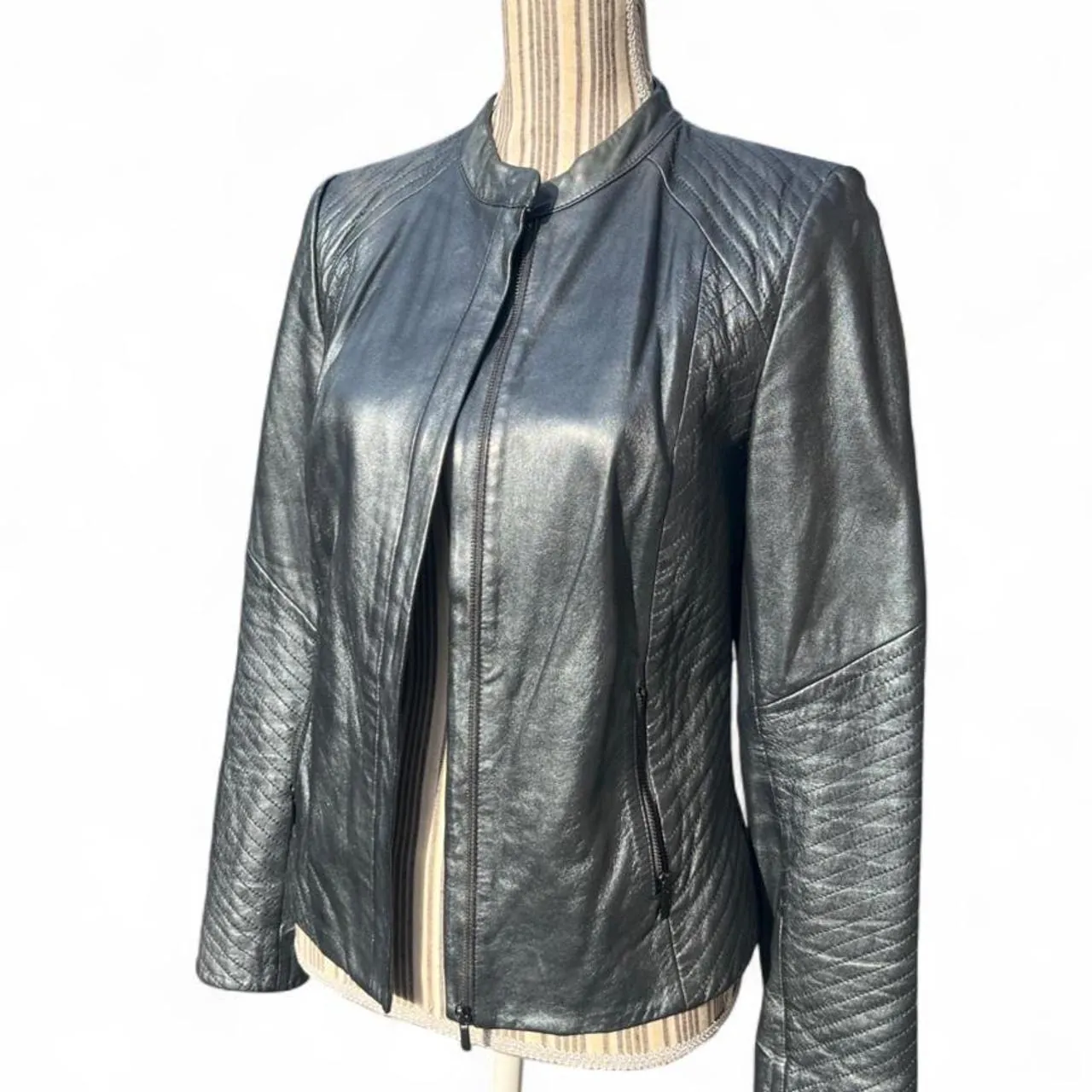 Vintage Classiques Entier Silver Metallic Quilted Leather Jacket, photo 3 of 5